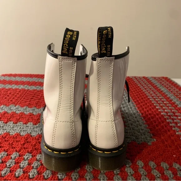 White Dr. Martens Air Wair 11821 Combat Boots women's US size 6 - Picture 3 of 9